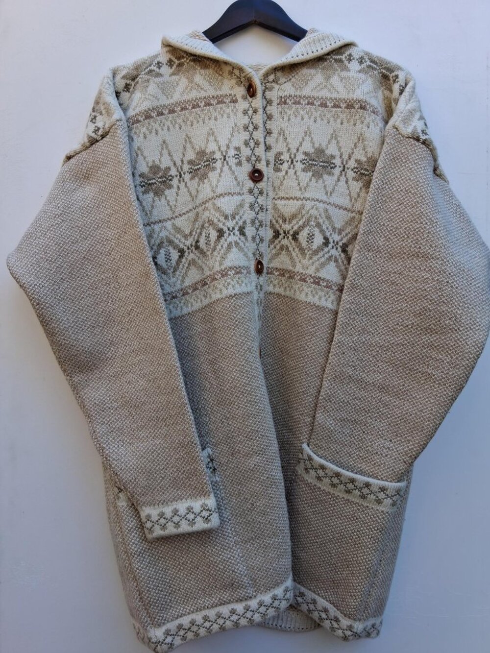 Women's hand knit wool sweater/jacket/coat